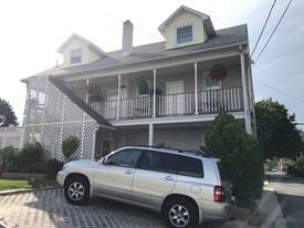 221 S 2nd St Lemoyne PA Apartments