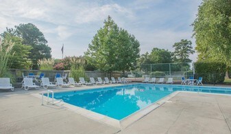 Towne Point Landing Apartments