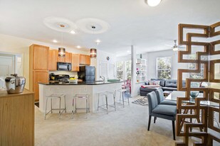 Belmont Station Apartments