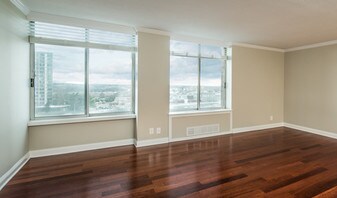 Regency Plaza Apartments