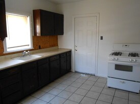 822 Archbald St Scranton PA Apartments
