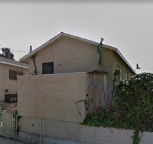 206 Cheesbroughs Ln Apartments