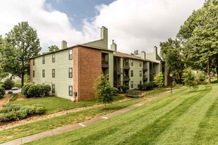 The Willows of West Hills Apartments