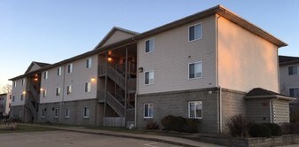 Trailview Apartments