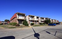 Bay Pointe Apartments