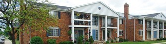 Collingwood Village Apartments