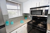 Building Photo - Avesta Lake Creek Apartments in Austin, Texas