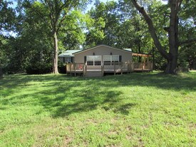 22315 Restful Ln Waynesville MO