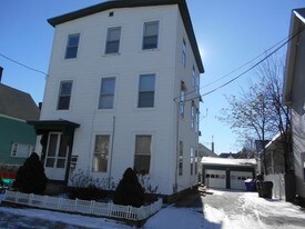 413 Merrimack St Manchester NH Apartments