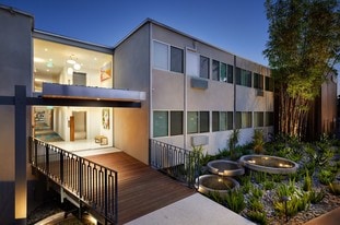 Park View Hillcrest Apartments