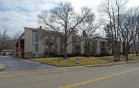 Pinetree Apartments