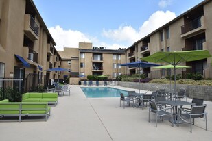 Northridge Gardens Apartments