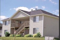 Regal Townhomes Apartments