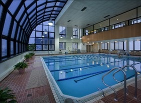 Normandie Court Apartments