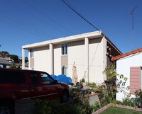 1311 Evergreen St Apartamentos