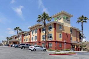 Furnished Studio – Los Angeles - Carson