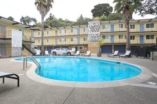 Alpine Vista Apartments