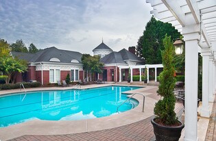 Gables Sugarloaf Apartments