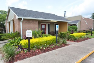 Del Sol Apartments