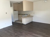 Building Photo - Villa Verde Apartments in Encino, California