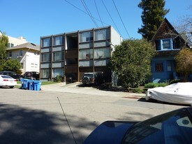 2521 Piedmont Ave Berkeley CA Apartments