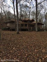 4 Bedroom Single-Family Home for Rent $2500