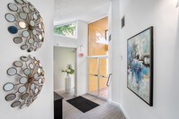 Building Photo - Rio Apartments in Miami, Florida