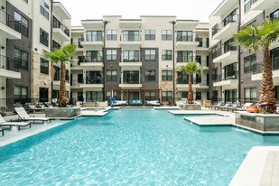 Marq 31 Apartments