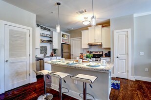 Artisan Station Apartments