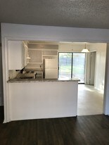 424 Alford Dr Apartments