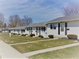 Hometeam Properties of Bellefontaine Apartments