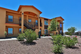 Double View Apartments