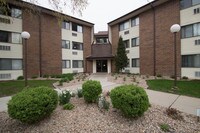 Columbus Place Apartments