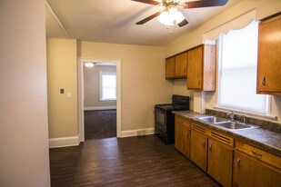 37724 2nd St Willoughby OH Apartments