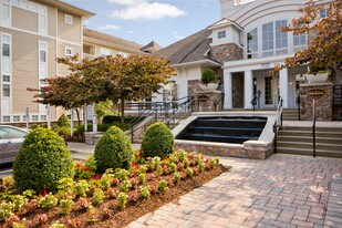 Stone Point Apartments