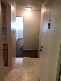 Building Photo - Stardust Villa Apartments in Modesto, California