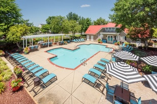 Arbor Steele Creek Apartments