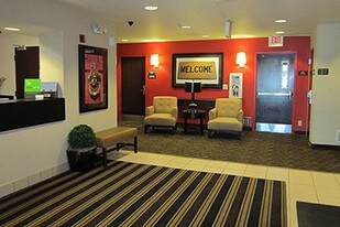 Furnished Studio – Pleasant Hill - Buskirk...