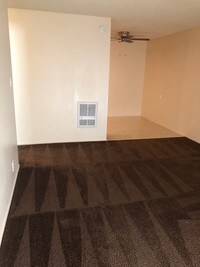 Building Photo - Stardust Villa Apartments in Modesto, California