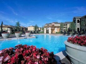 Villa Toscana Apartments