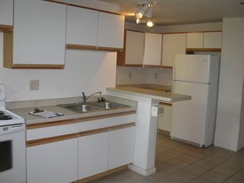 301 1st Ave N Apartments