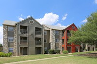 Building Photo - Villa de Oro Apartments in San Antonio, Texas