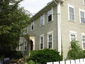 35 State St Warren RI Apartments