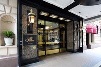 Building Photo - Seneca Apartments in Chicago, Illinois