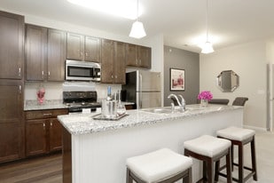 Cumberland Pointe Apartments