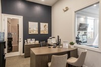 Building Photo - Clarendon Park Apartments in Phoenix, Arizona