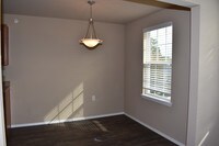 Building Photo - Woodlands at Creekside Apartments in Bentonville, Arkansas