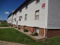 116 W Cherry St Apartments
