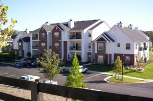 Crowne at Swift Creek Apartments