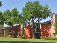 Building Photo - Deerfield Apartments in Dallas, Texas